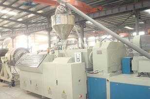 山東塑料管材設(shè)備,pvc發(fā)泡管材生產(chǎn)線